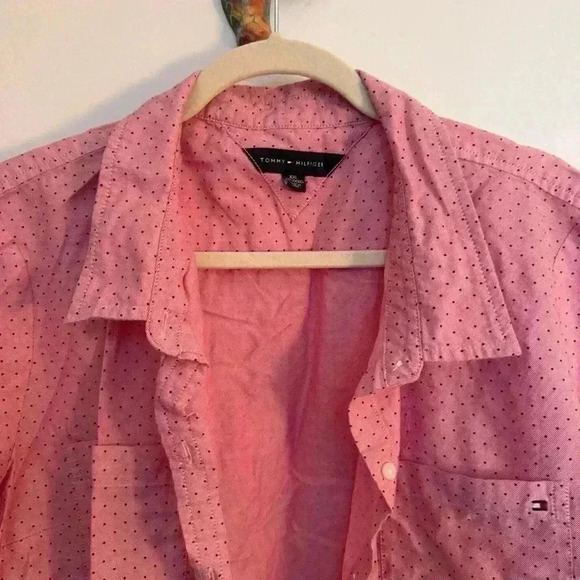 TOMMY HILFIGER pink polka dot button down - Picture 7 of 7
